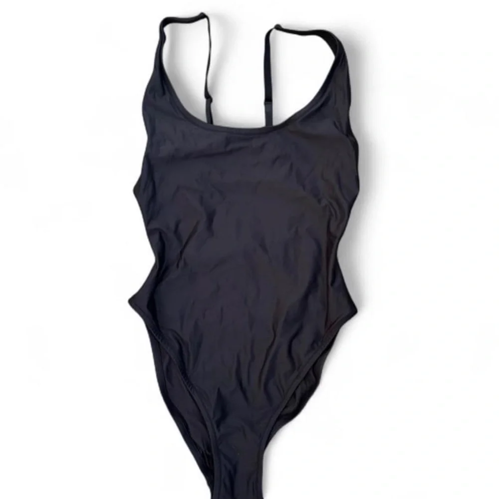 SKIMS Signature Swim Scoop Neck One Piece *NWT | Onyx